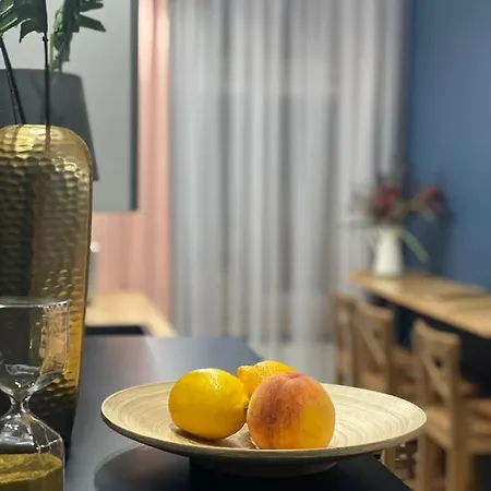 Liwa アパートホテル