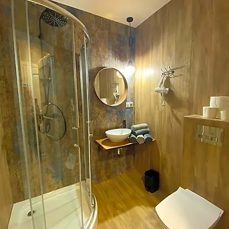 Liwa 3*